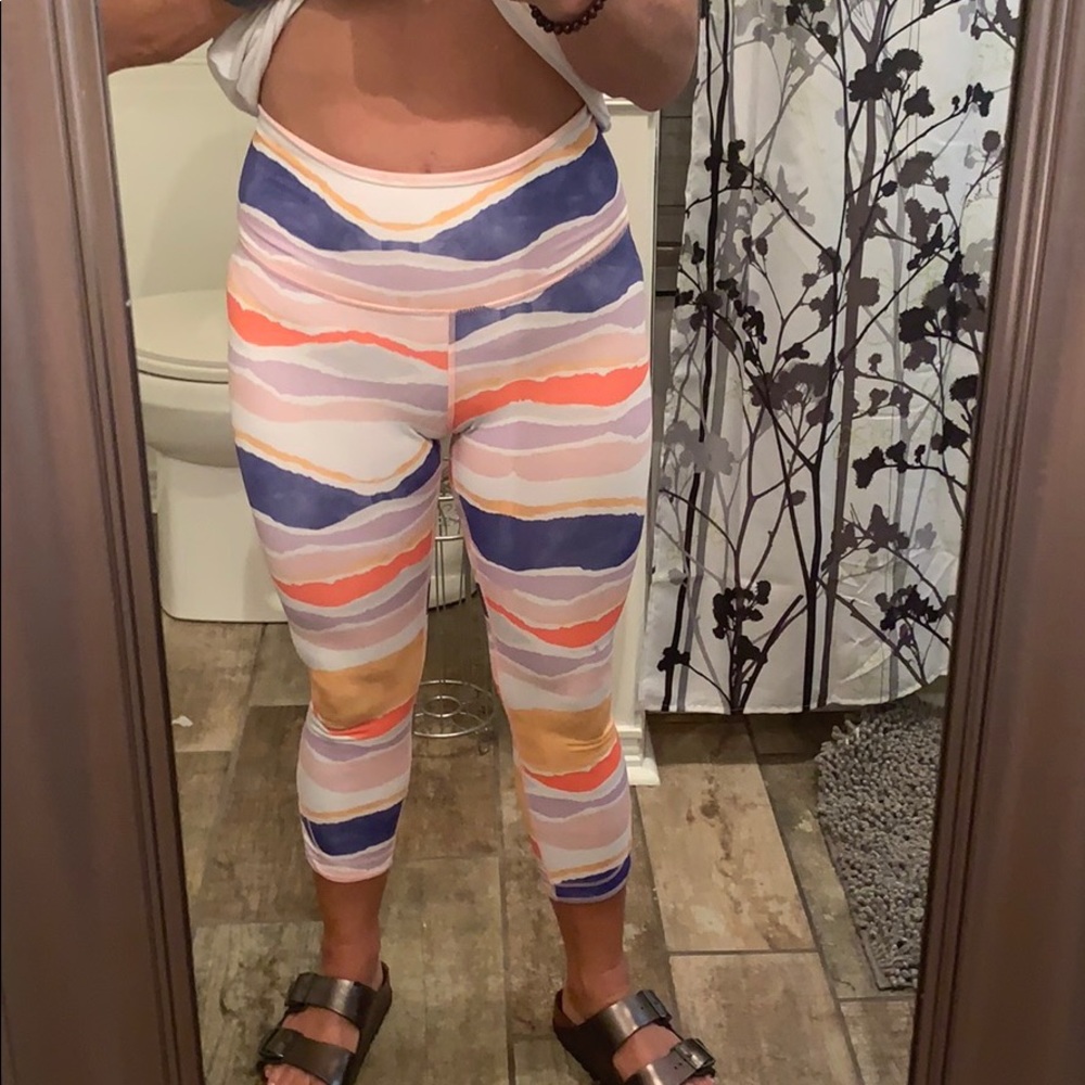Lululemon athletica Capri workout pants, sz 4/6